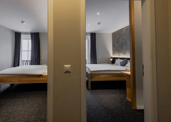 Villars Lodge