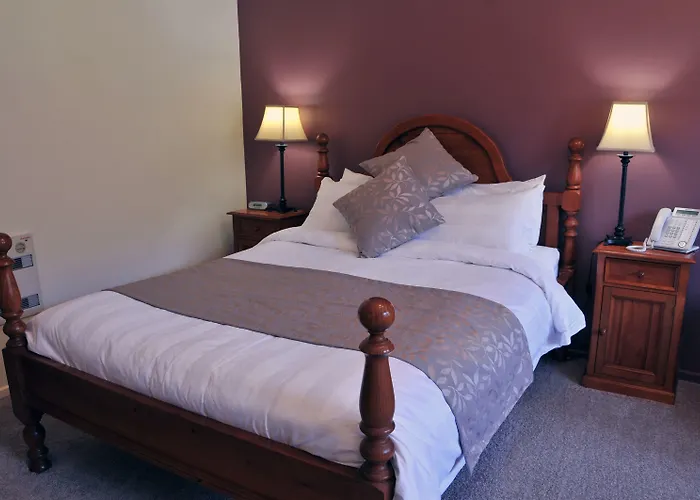 Black Spur Inn