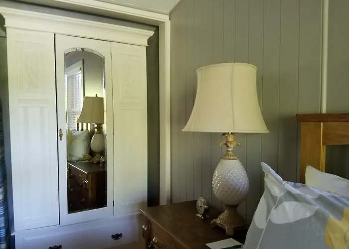China Creek Cottages