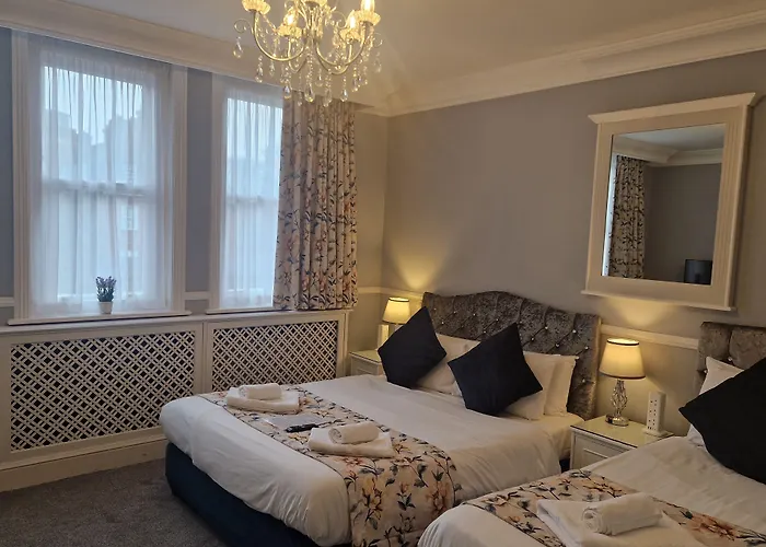 St Margaret'S Hotel