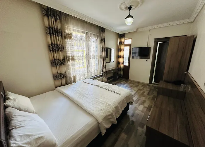 Toprak Hotel