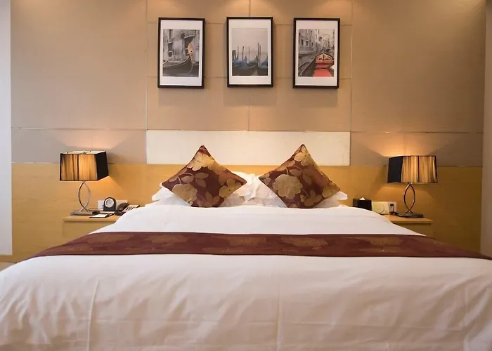 Suzhou Sun Plaza Hotel