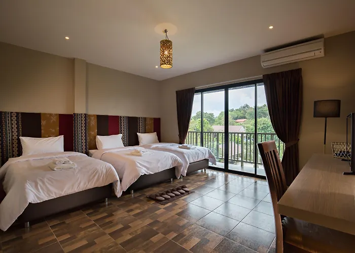 Thanburi Resort