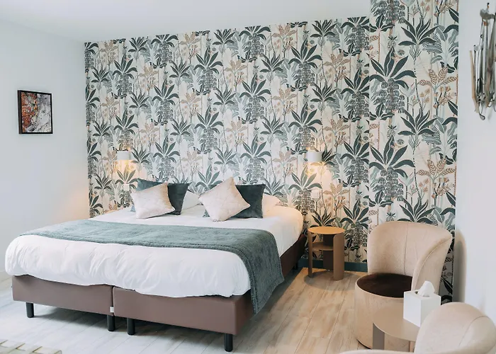 Hotel Les Agapanthes-Logis Hotel
