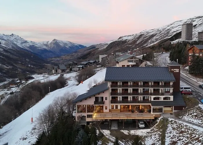Alpeen Hotel