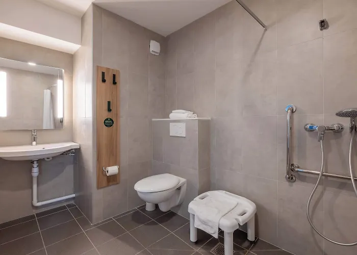 B&B HOTEL Annecy Cran-Gevrier