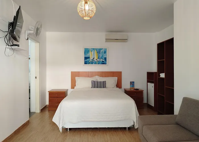 Prim Hotel Vichayito