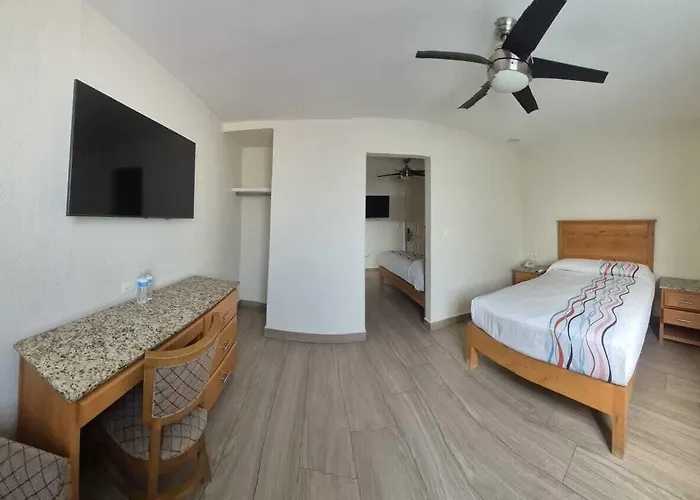 Hotel Baja