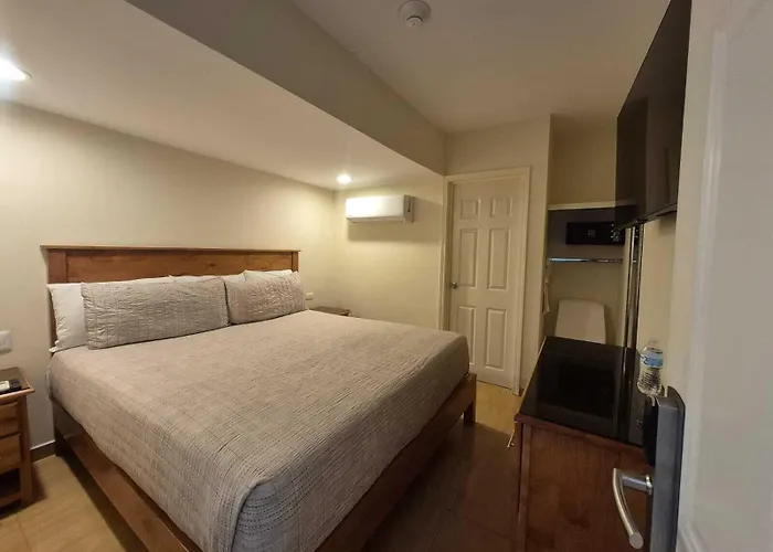 Hotel Baja