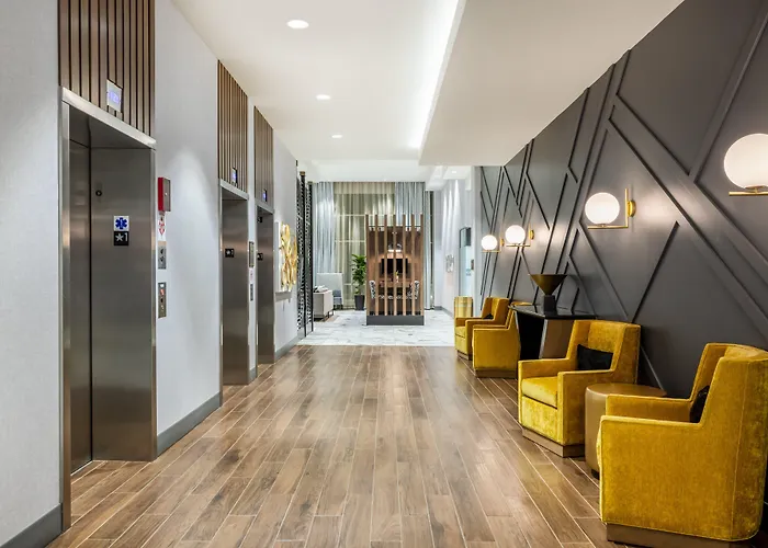 Crowne Plaza - Kearney By Ihg