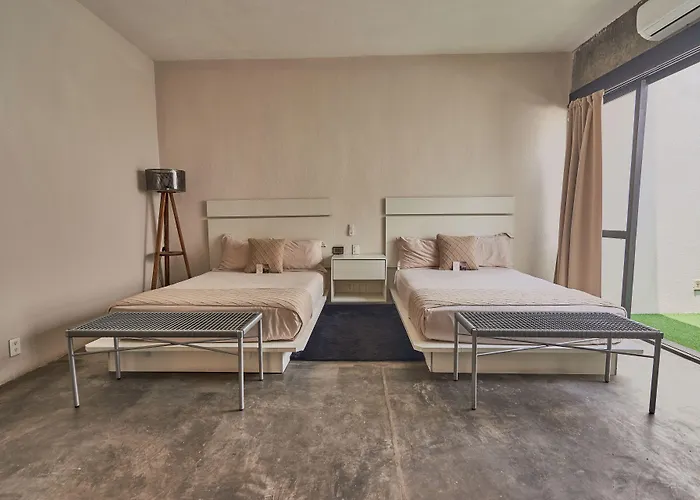 Aura Hotel B&B
