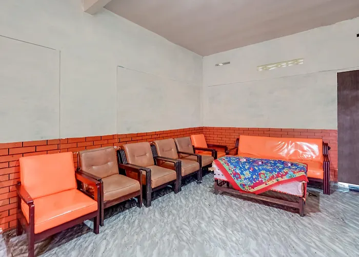 Oyo Life 91060 Villa Wijaya Homestay