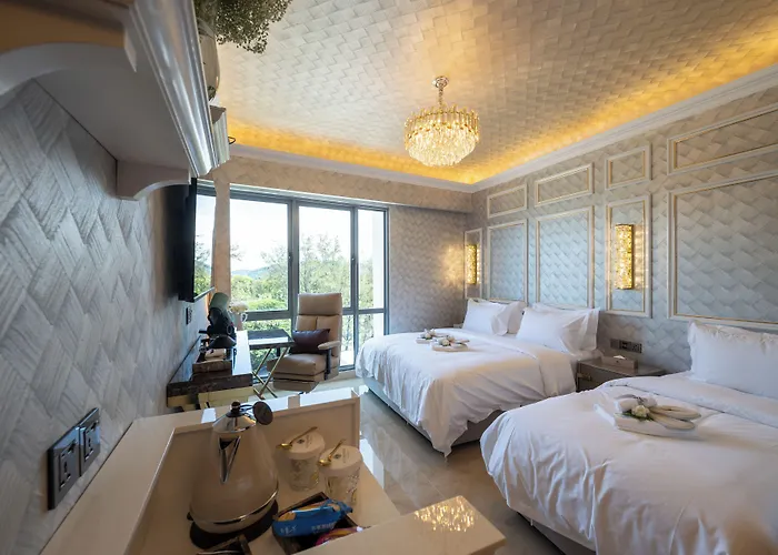 Ritz Residence - A Member Of The Luxury Hotel Group