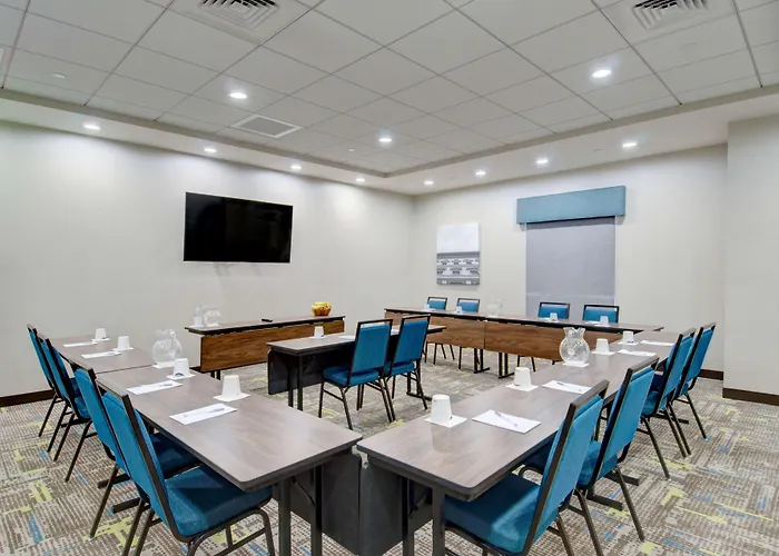 Hampton Inn & Suites Portland West