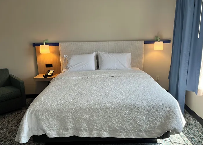 Garner Hotel Mahwah By Ihg