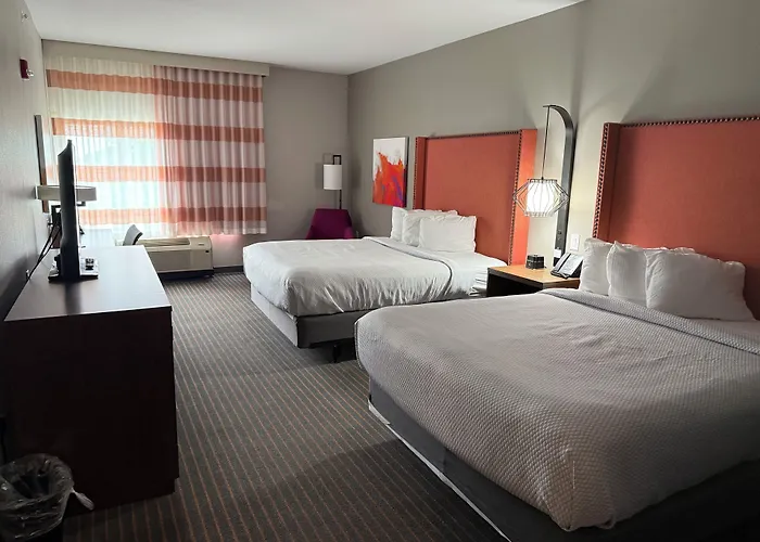 La Quinta By Wyndham Altoona Des Moines
