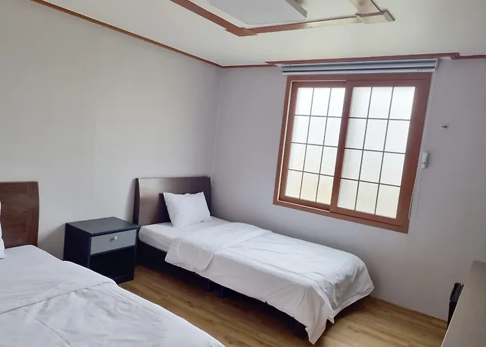 Charlie Hotel Jeju