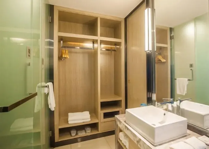 Greentree Easternlianyungang Wanda Plaza Hotel