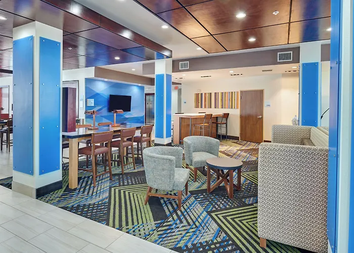 Holiday Inn Express & Suites El Paso - Sunland Park Area By Ihg