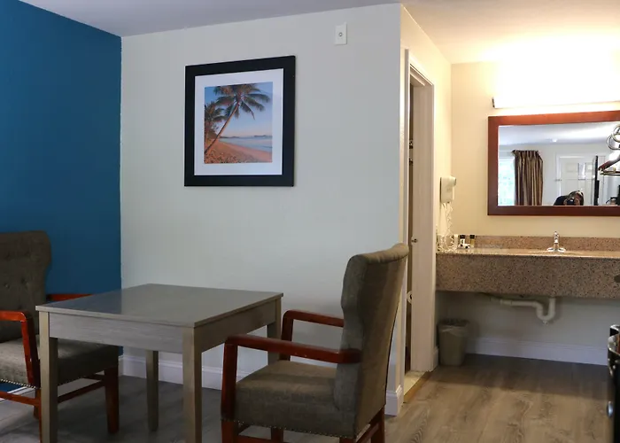 Sunbird Cape Cod Resort