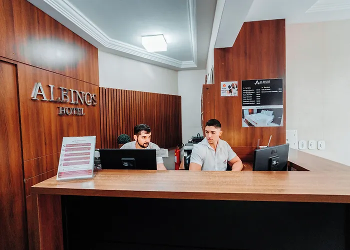 Hotel Albinos