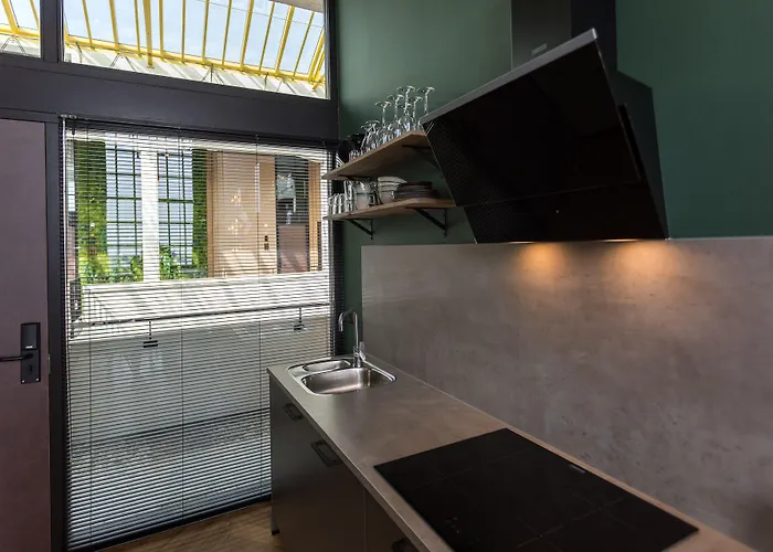 Hotel de Timmerfabriek I Kloeg Collection