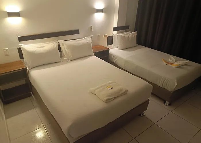 Pakarina Hotel