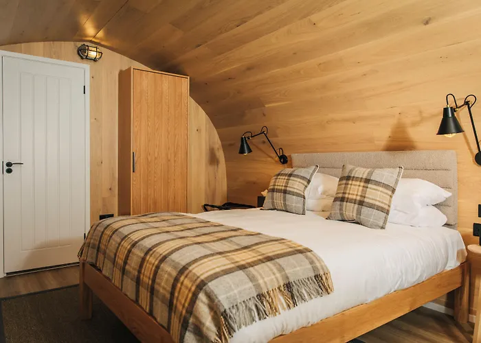 Bracken Hide Hotel