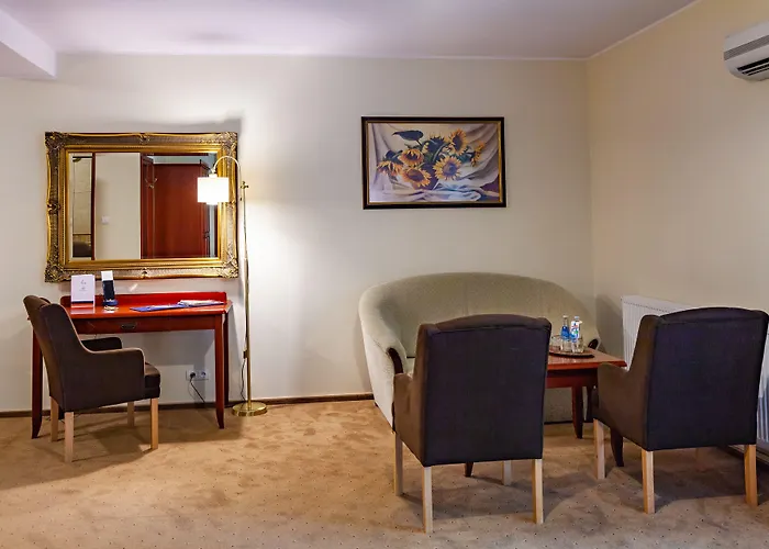 Hotel Robert'S Port