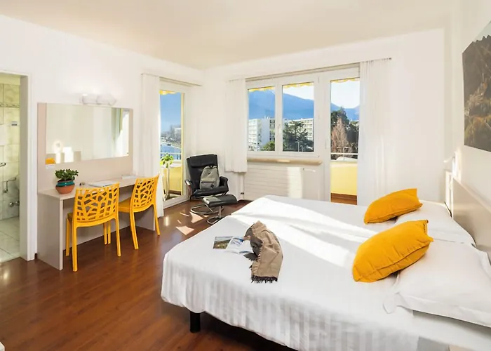Hotel Rondinella Locarno