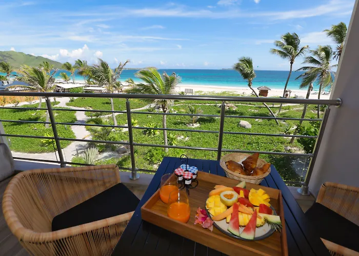 Orient Beach Hotel