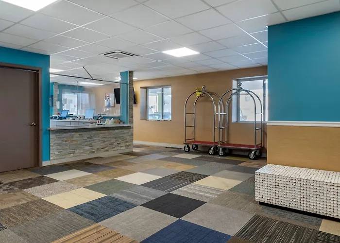 The Waves Hotel, An Ascend Collection Hotel