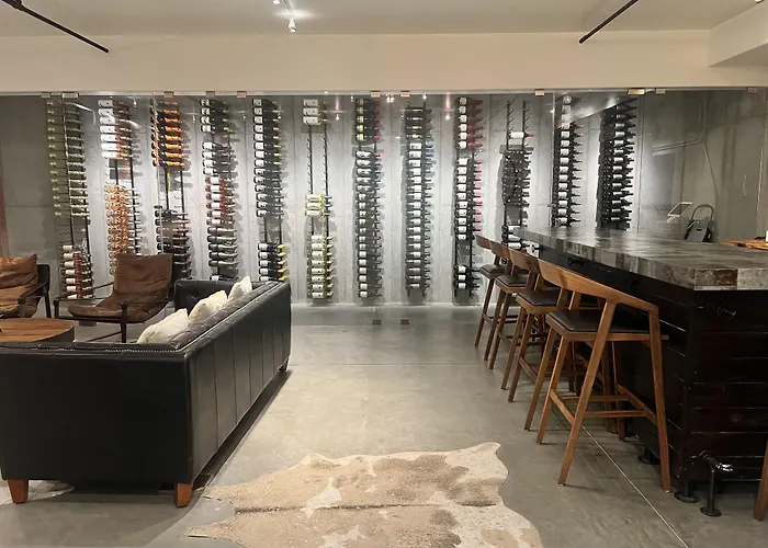 Wine Stone Inn