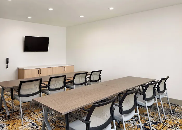 Towneplace Suites By Marriott Tampa Casino Area