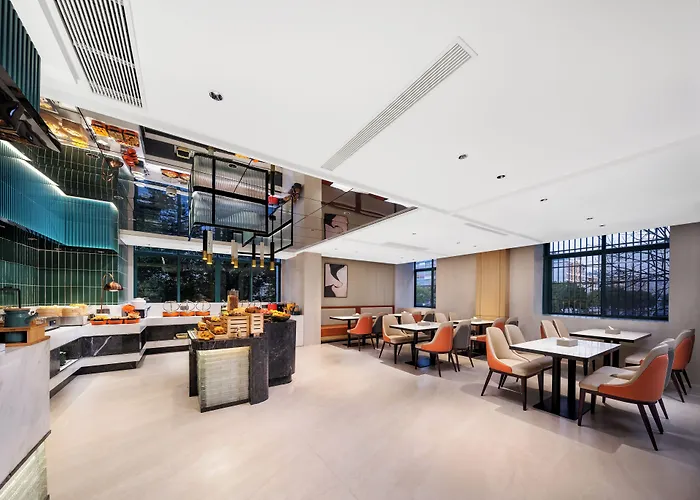 Yiwu Defeng Hotel