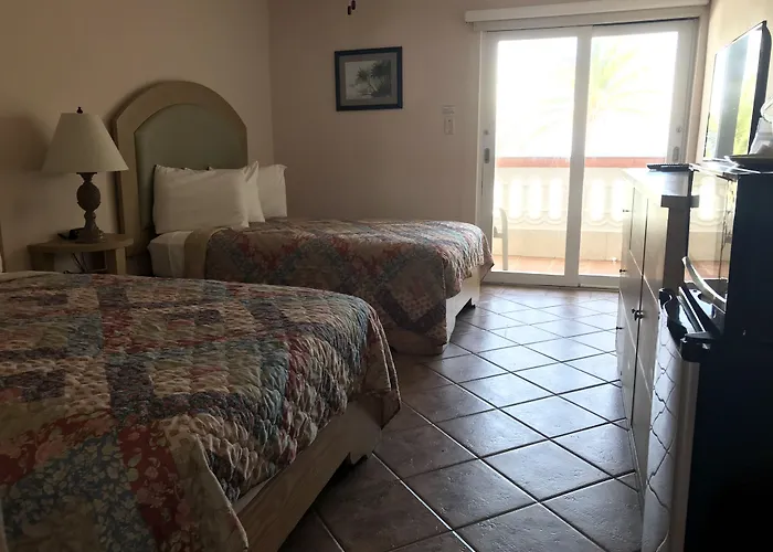 Luquillo Sunrise Beach Inn
