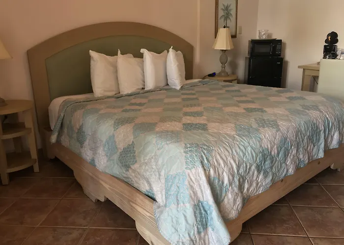 Luquillo Sunrise Beach Inn