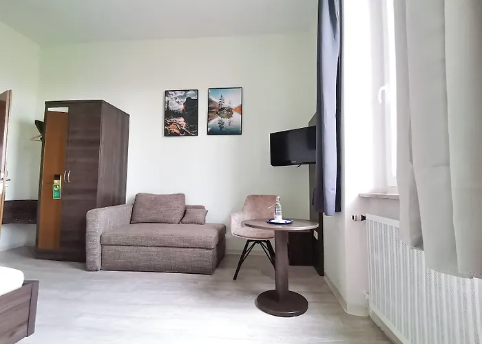 Hotel Kitzinger Hof An Der B8