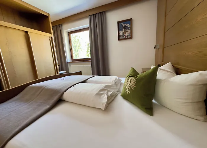 Hotel Zirbenhof