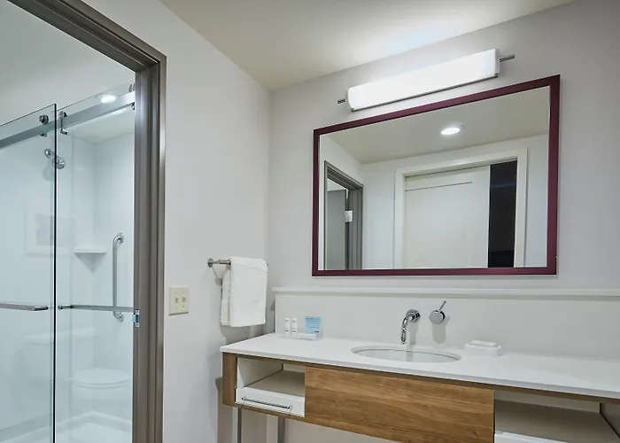 Hampton Inn & Suites Roseburg