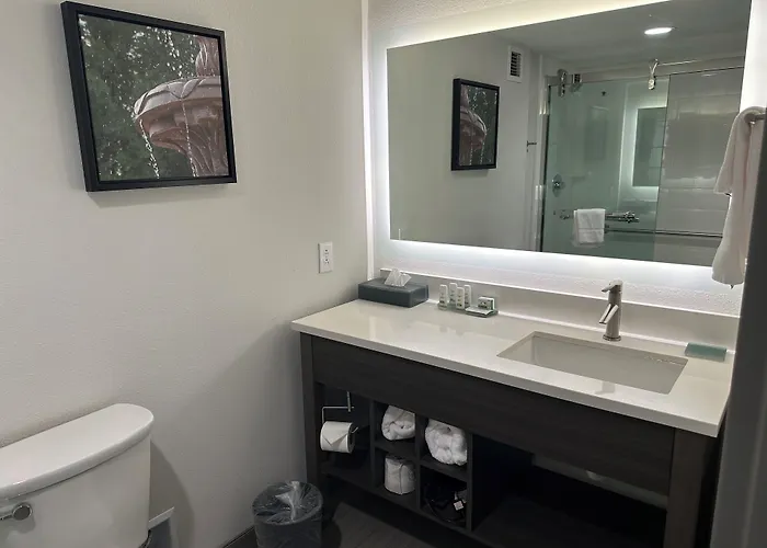 La Quinta By Wyndham Mobile