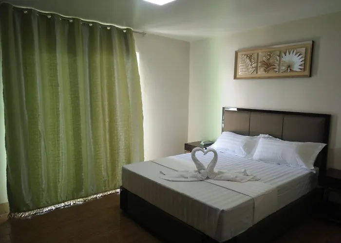 Meaco Royal Hotel - Batangas City