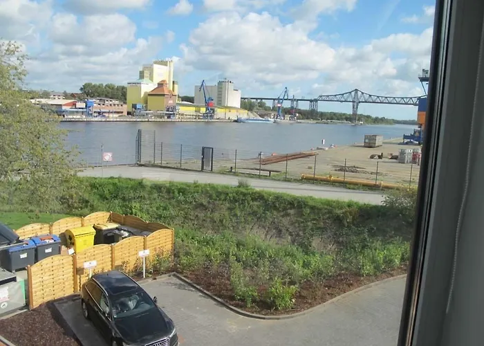 Kanal-Haus Das Gästehaus direkt am Nord-Ostsee-Kanal