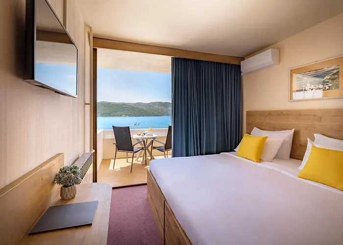 Arkada Hotel