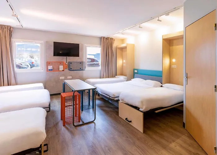 Ibis Budget Millau Viaduc
