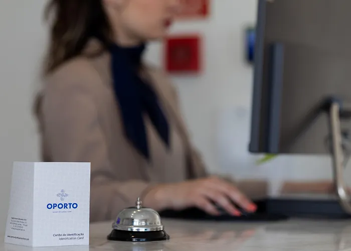 Oporto Airport & Business Hotel