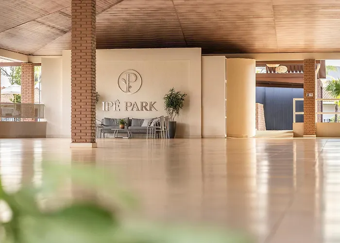 IPÊ PARK Convention Hotel