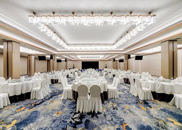 Holiday Inn Wuhan Riverside By Ihg