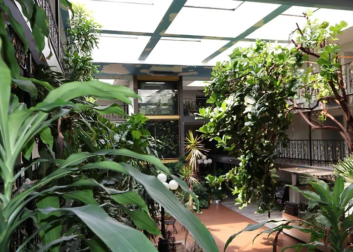 Garden Cove Hotel Suites