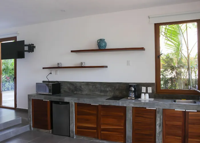 Ysuri Sayulita - Beachfront Hotel
